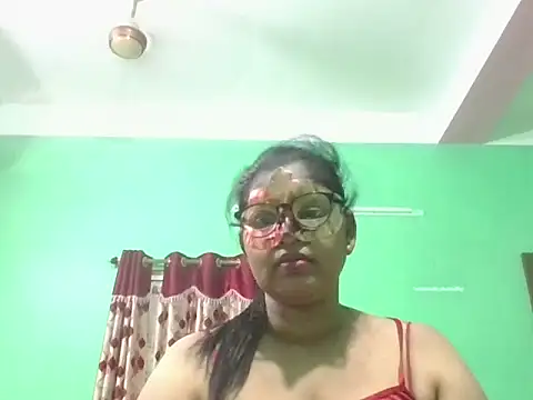 Snapshot of Kavya17 chatting on June 7, 8:56 pm Kavya17 online show from June 7, 8:56 pm