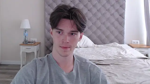 arthur   king online show from June 1, 1:02 pm