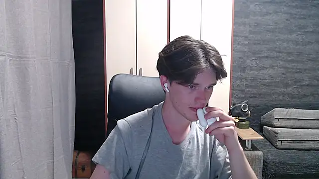 arthur   king online show from June 26, 1:48 pm