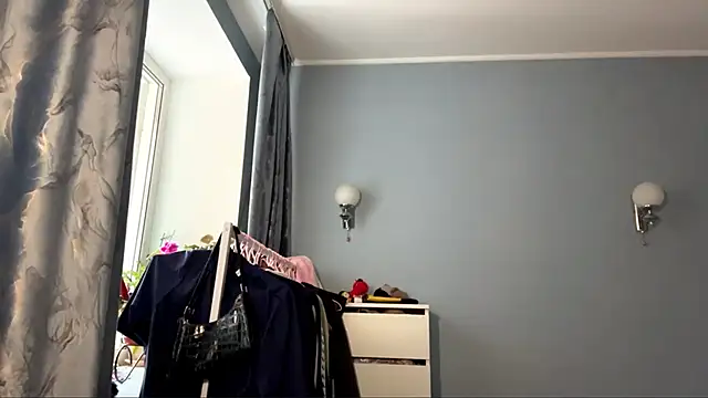 Snapshot of NievesHackey chatting on May 27, 1:30 pm NievesHackey online show from May 27, 1:30 pm