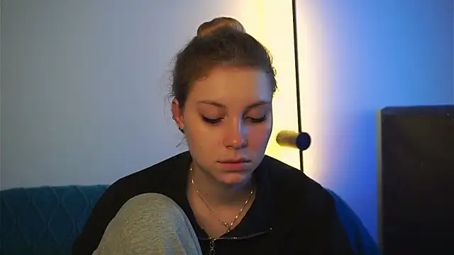 Sairallyn online show from May 23, 5:12 am