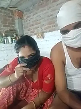 Hindicouple1 online show from June 24, 3:55 pm