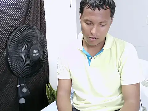 Snapshot of tovarsexy28 chatting on May 19, 4:24 pm tovarsexy28 online show from May 19, 4:24 pm