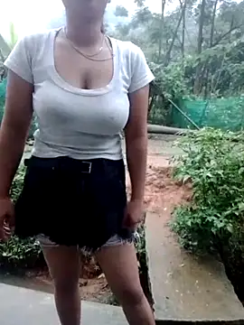 Snapshot of Mirra-a chatting on July 1, 11:15 pm Mirra-a online show from July 1, 11:15 pm