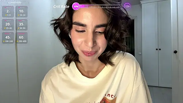 JessiaRuezga online show from June 24, 12:15 pm