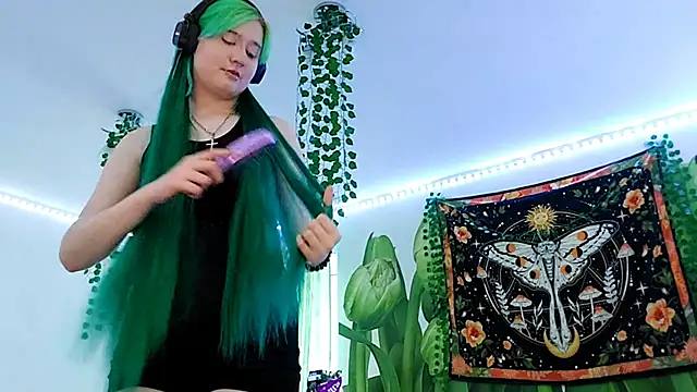 HunXena online show from June 17, 4:41 pm