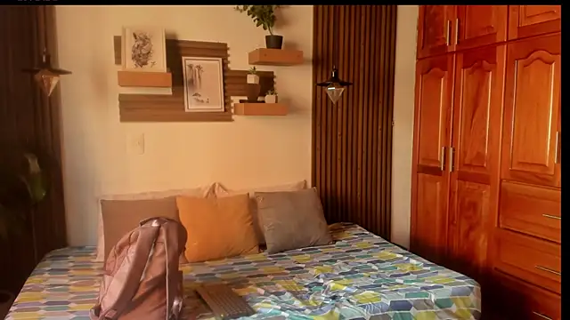 Snapshot of Evaa_campbell chatting on June 1, 1:13 pm Evaa campbell online show from June 1, 1:13 pm
