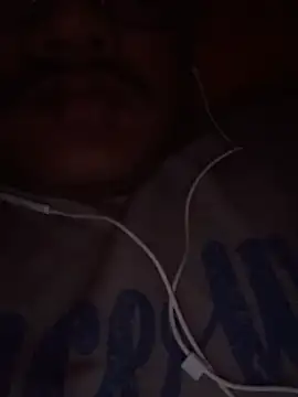 Snapshot of Christohot_ chatting on May 17, 8:16 pm Christohot online show from May 17, 8:16 pm