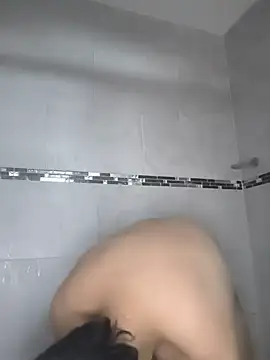 Ryan evannss  online show from June 10, 12:26 pm