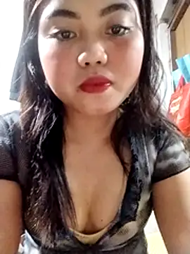 Snapshot of lie_louron chatting on May 16, 3:33 pm lie louron online show from May 16, 3:33 pm