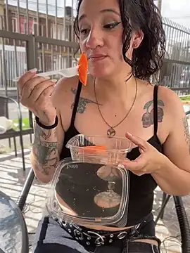 Snapshot of SofiaBrown_Pink chatting on June 27, 8:14 pm SofiaBrown Pink online show from June 27, 8:14 pm