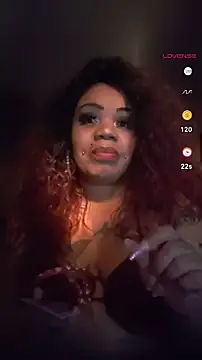 Snapshot of NailGoddessnow chatting on January 5, 10:43 am NailGoddessnow online show from January 5, 10:43 am