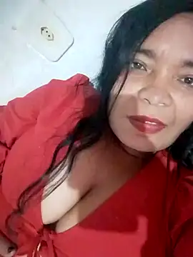 Snapshot of Ariais50 chatting on May 16, 9:24 pm Ariais50 online show from May 16, 9:24 pm