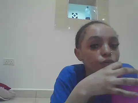 silk couple1 online show from May 15, 5:53 pm