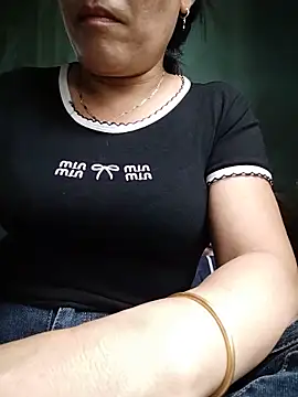 Nelly x online show from June 11, 3:26 am