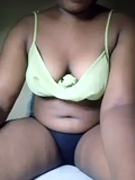 Snapshot of nyashgal123 chatting on May 28, 7:11 pm nyashgal123 online show from May 28, 7:11 pm