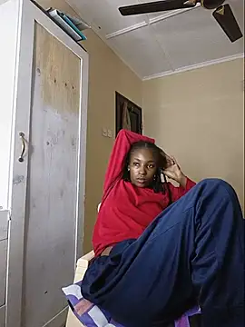 Snapshot of slim_ebon chatting on June 29, 11:32 am slim ebon online show from June 29, 11:32 am