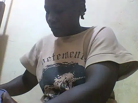 Snapshot of Lovely-baby9 chatting on July 9, 10:30 am Lovely-baby9 online show from July 9, 10:30 am