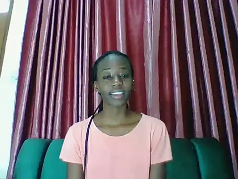 Snapshot of Darkpretty23 chatting on June 29, 8:20 am Darkpretty23 online show from June 29, 8:20 am