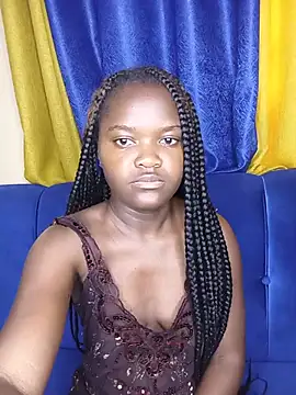 Snapshot of little_creamy chatting on June 5, 4:08 am little creamy online show from June 5, 4:08 am