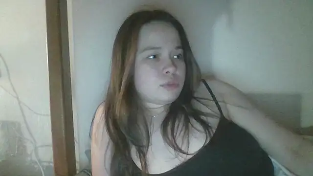 Snapshot of RiaLowelyt chatting on May 24, 9:42 pm RiaLowelyt online show from May 24, 9:42 pm