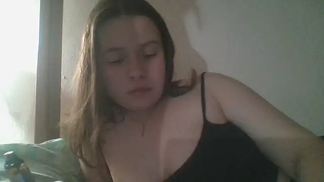 Snapshot of RiaLowelyt chatting on May 31, 8:10 pm RiaLowelyt online show from May 31, 8:10 pm