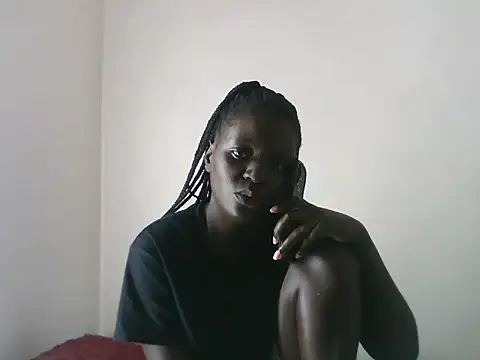 Snapshot of LatishLava chatting on June 20, 4:21 pm LatishLava online show from June 20, 4:21 pm