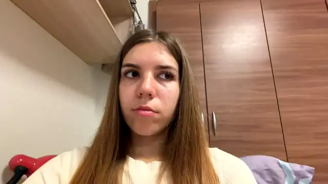Snapshot of LaurindaStalford chatting on July 9, 5:06 pm LaurindaStalford online show from July 9, 5:06 pm