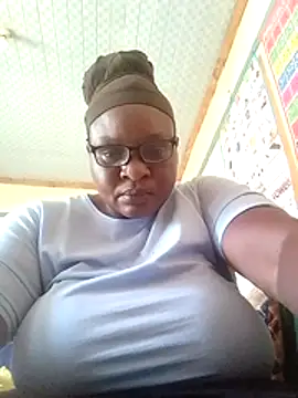 Snapshot of Judith123 chatting on July 7, 1:26 pm Judith123 online show from July 7, 1:26 pm