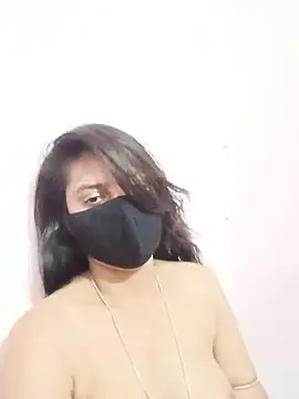 Snapshot of naughty_pritii chatting on May 22, 4:23 pm naughty pritii online show from May 22, 4:23 pm