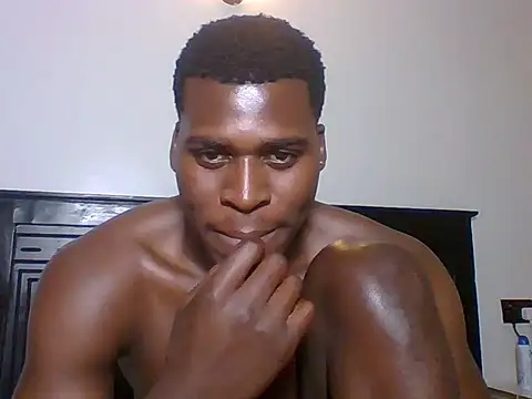 Snapshot of handsome_buoy chatting on May 18, 9:42 pm handsome buoy online show from May 18, 9:42 pm