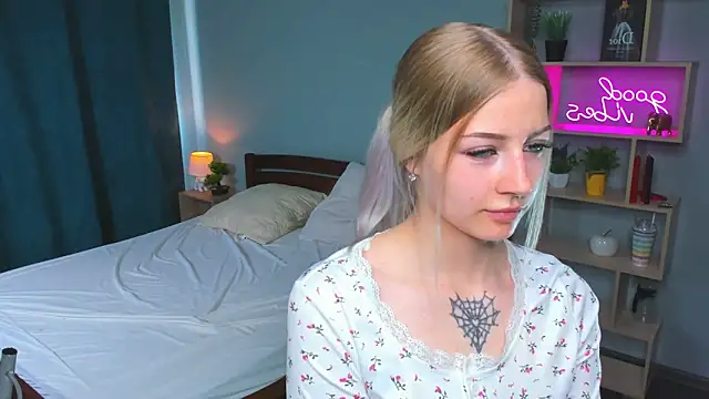 DeniseMekus online show from June 4, 10:21 am