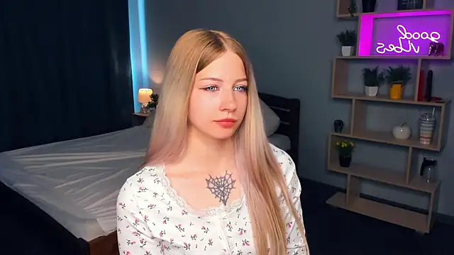 DeniseMekus online show from June 6, 10:20 am