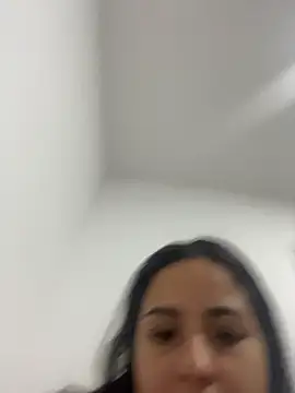 Snapshot of onMelan chatting on May 15, 11:12 pm onMelan online show from May 15, 11:12 pm