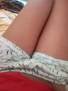 Snapshot of Alina_Love22 chatting on June 11, 6:00 am Alina Love22 online show from June 11, 6:00 am