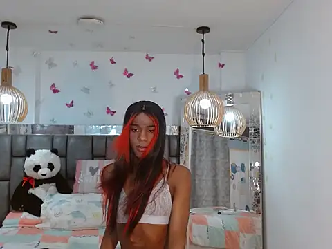 Snapshot of scarletth_13 chatting on May 19, 2:18 am scarletth 13 online show from May 19, 2:18 am