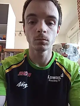 Snapshot of thomsnapchaud chatting on June 29, 10:26 am thomsnapchaud online show from June 29, 10:26 am