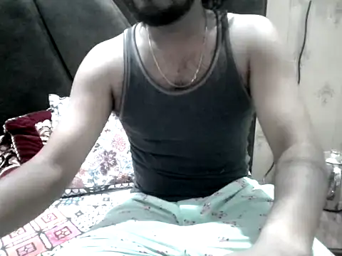 Snapshot of hardicckk chatting on May 23, 9:46 am hardicckk online show from May 23, 9:46 am