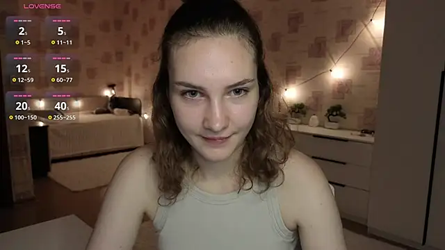 Snapshot of Megan_swiftss chatting on June 20, 6:54 pm Megan swiftss online show from June 20, 6:54 pm