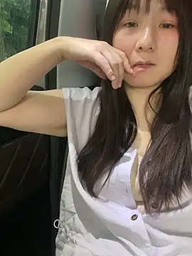 Snapshot of yan63737 chatting on May 26, 8:10 am yan63737 online show from May 26, 8:10 am