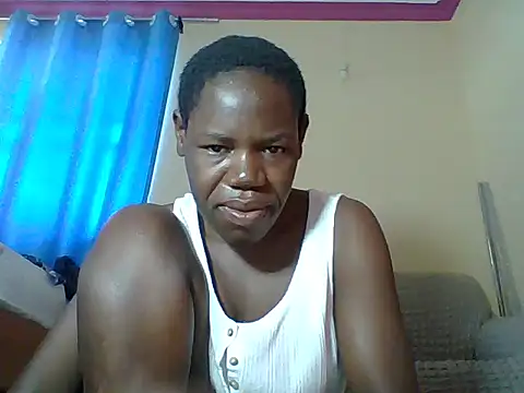 Snapshot of Blacksexyqueen24 chatting on June 16, 5:43 am Blacksexyqueen24 online show from June 16, 5:43 am