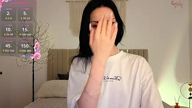 Little1 molly online show from June 11, 8:29 pm