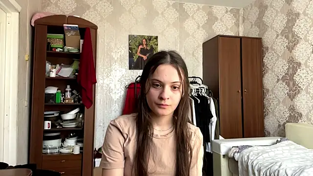 Snapshot of MarlynSiefkes chatting on May 23, 12:42 pm MarlynSiefkes online show from May 23, 12:42 pm