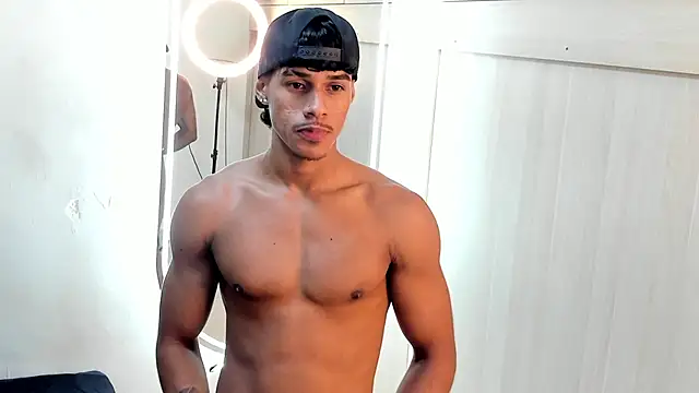 Joao da silva19 online show from June 3, 2:33 pm