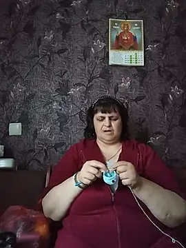 Snapshot of LisichkaOksana chatting on May 24, 8:08 am LisichkaOksana online show from May 24, 8:08 am