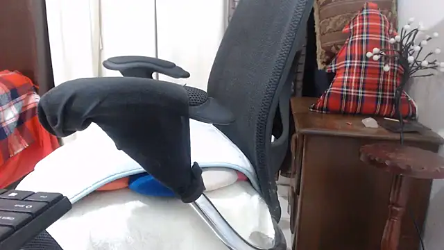 jenny milf69 online show from March 15, 1:06 pm