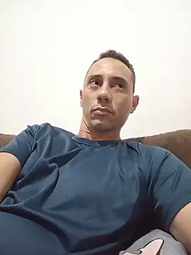 Snapshot of Thiago036 chatting on June 2, 8:38 am Thiago036 online show from June 2, 8:38 am