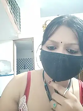 Snapshot of ZOYA-STRIP chatting on June 21, 4:53 pm ZOYA-STRIP online show from June 21, 4:53 pm
