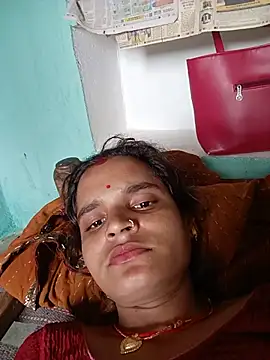 Snapshot of RAJNI_CUTY69 chatting on July 9, 6:39 am RAJNI CUTY69 online show from July 9, 6:39 am