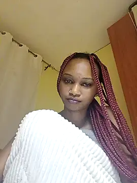 Snapshot of Sugarpie_ chatting on June 5, 4:56 pm Sugarpie online show from June 5, 4:56 pm